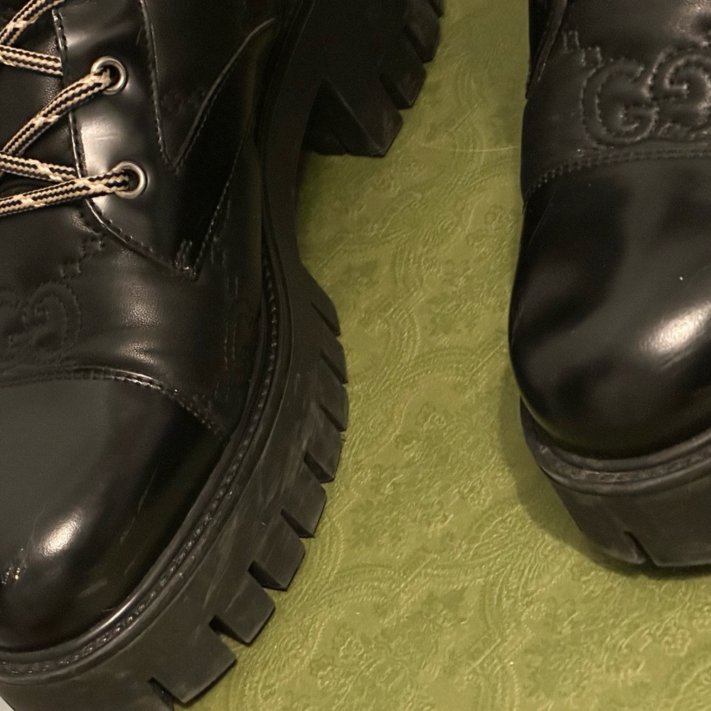 Gucci black leather GG quilted monogram boots - Picture 12 of 16